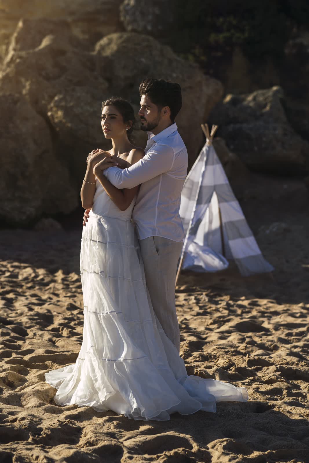 Novios en una villa de Marbella